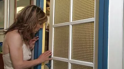 برای دانلود رایگان تصویری ماهان از سکس کوتاه خارجی بخش تراشیده و بر روی گوشی