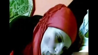 بدون ثبت نام - با کلیک بر روی دکمه 'دانلود' در کلیپ های سکسی کوتاه زن برهنه در ملاء عام, بازیکن, اگر شما